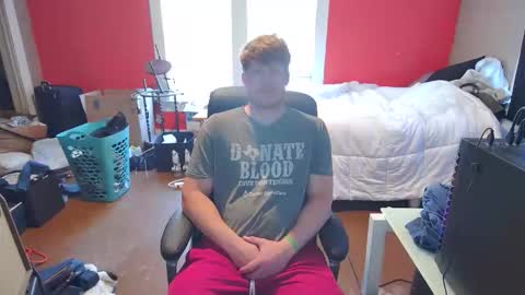 Snapshot of fetishking6 chatting on 11.25.25 fetishking6 online show from 11.25.25