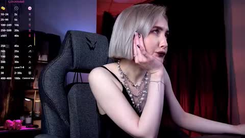 Snapshot of fetishrey chatting on 02.03.26 Rey online show from 02.03.26