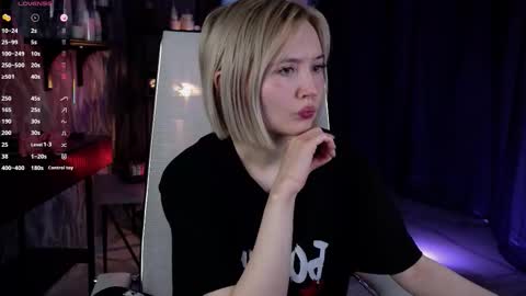 Snapshot of fetishrey chatting on 03.14.26 Rey online show from 03.14.26