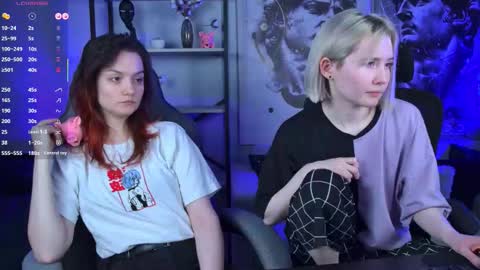 Snapshot of fetishrey chatting on 03.15.26 Rey online show from 03.15.26