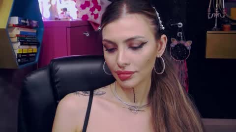 Snapshot of fetishsarah chatting on 03.03.25 Sarah online show from 03.03.25