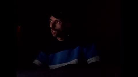 Snapshot of fffjj021 chatting on 12.19.25 Raised in 90s online show from 12.19.25