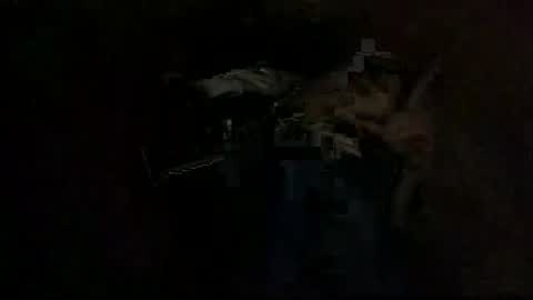 Snapshot of fffjj021 chatting on 12.20.25 Raised in 90s online show from 12.20.25