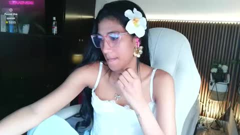 Freyja  online show from 02.19.26