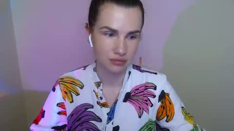 Mia online show from 07.02.26