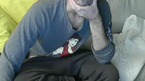 Snapshot of fidelio89 chatting on 10.14.25 Fid online show from 10.14.25