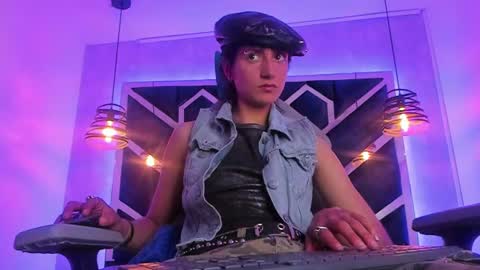   online show from 01.15.25