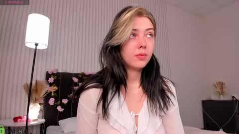 Snapshot of fieryfeline chatting on 09.17.25 Filla online show from 09.17.25