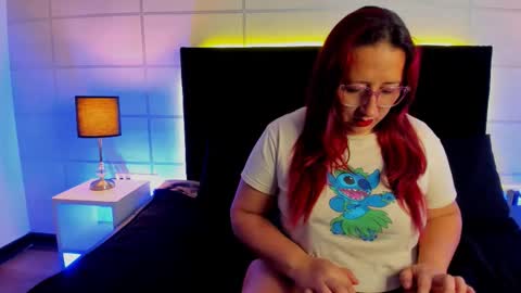 Snapshot of fieryluciana chatting on 10.12.25 Luciana online show from 10.12.25