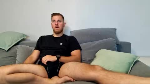 Snapshot of fikol123 chatting on 09.23.25 fiolkamil online show from 09.23.25