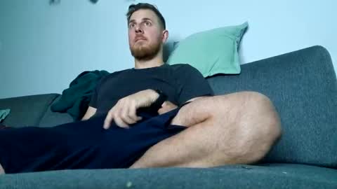 Snapshot of fikol123 chatting on 11.13.25 fiolkamil online show from 11.13.25