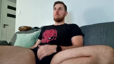 Snapshot of fikol123 chatting on 11.24.25 fiolkamil online show from 11.24.25