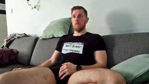 Snapshot of fikol123 chatting on 03.23.26 fiolkamil online show from 03.23.26