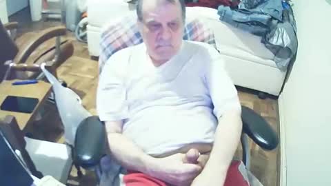 Snapshot of filhober chatting on 09.09.25 filhober online show from 09.09.25