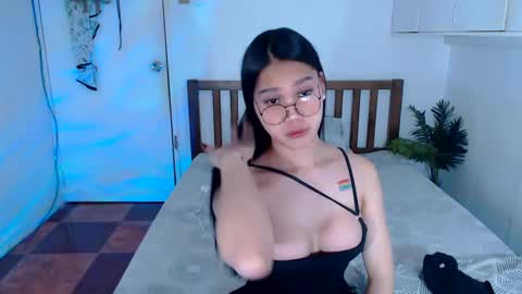 sweet online show from 01.21.25