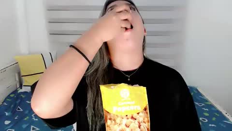 Snapshot of filipina_slutty69xxx chatting on 02.12.26 Angela DONT FORGET TO FOLLOW AND GIVE ME APPRECIATION online show from 02.12.26