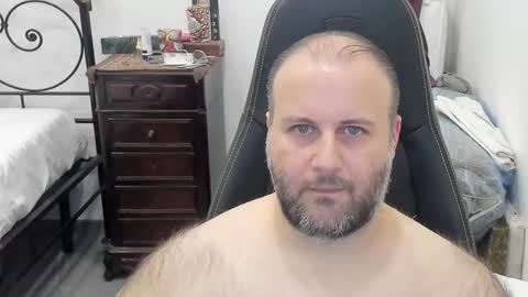 Snapshot of filippo12356 chatting on 01.05.25 filippo12356 online show from 01.05.25
