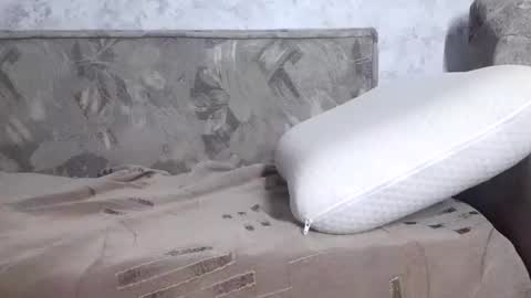 Snapshot of fillipsondon chatting on 12.17.24 Whitechocolate online show from 12.17.24