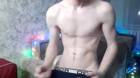 Snapshot of fillipsondon chatting on 01.20.25 Whitechocolate online show from 01.20.25