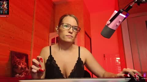 Lady online show from 04.25.26