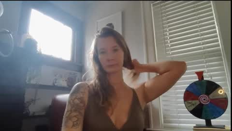 Snapshot of findomgoddessnatalia chatting on 10.23.25 Goddess Natalia Findom online show from 10.23.25
