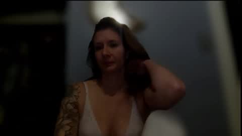 Snapshot of findomgoddessnatalia chatting on 10.26.25 Goddess Natalia Findom online show from 10.26.25