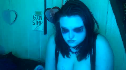 Snapshot of findommefoxi chatting on 02.02.25 findommefoxi online show from 02.02.25