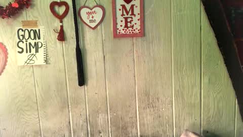 Snapshot of findommefoxi chatting on 02.08.25 findommefoxi online show from 02.08.25