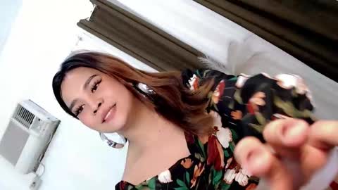 Snapshot of finest_jasminex chatting on 11.07.25 Jasmine online show from 11.07.25