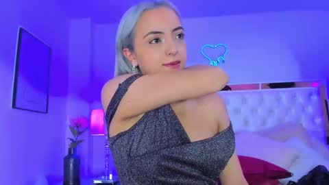 finnky1 online show from 03.11.25