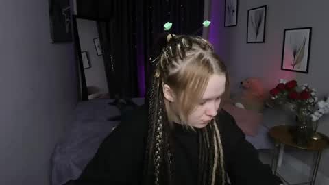 Fiona online show from 04.23.26