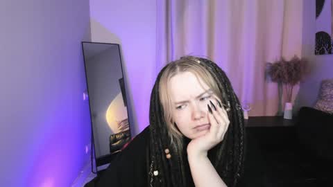 Fiona online show from 04.25.26