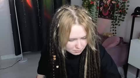 Fiona online show from 04.30.26