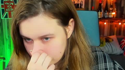 fiora online show from 01.18.25