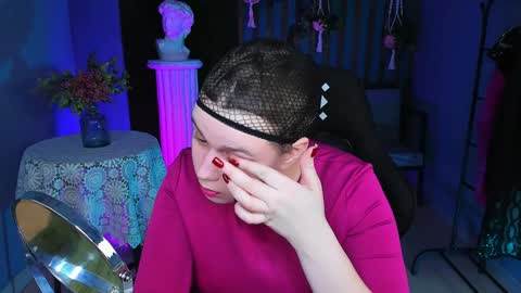 fiora online show from 02.08.25