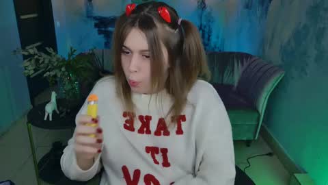 fiora online show from 02.09.25