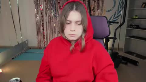 fiora online show from 02.21.25