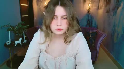 fiora online show from 02.23.25