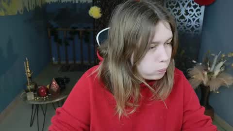 fiora online show from 03.08.25