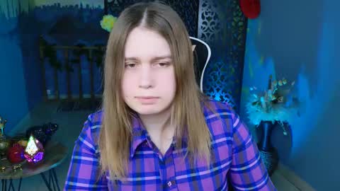 fiora online show from 03.11.25