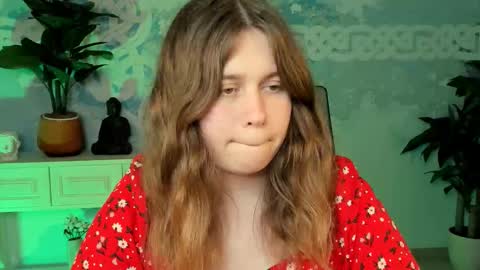 fiora online show from 09.11.25