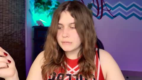 fiora online show from 09.25.25