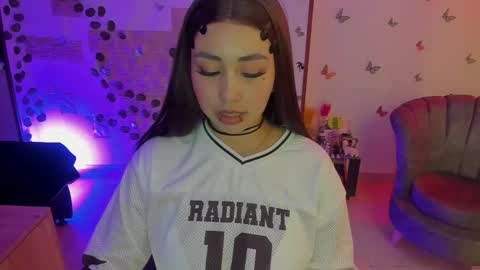 Snapshot of fiore_sanz chatting on 03.17.26 online show from 03.17.26