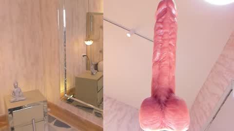 fiorellaricci_ online show from 11.22.25