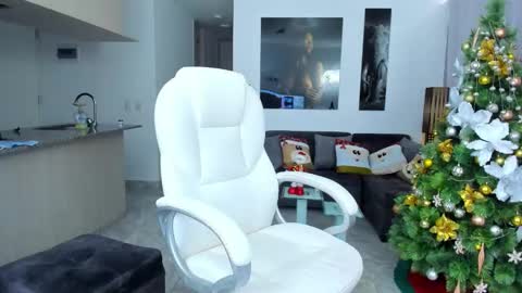 fiore   online show from 01.07.25