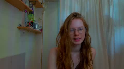 fire_luna online show from 06.09.26