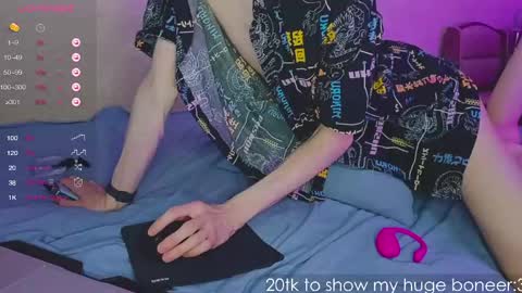 Mark online show from 04.25.26