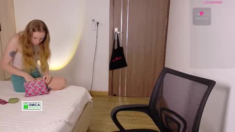 Snapshot of fire_red_ chatting on 03.02.26 Liss online show from 03.02.26