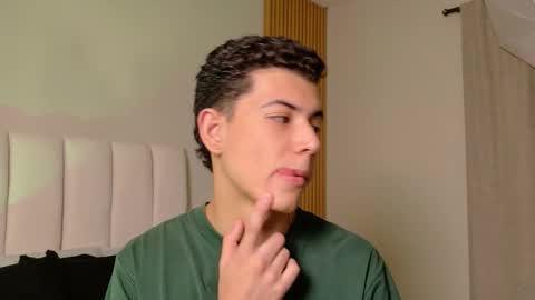 Nicolas online show from 03.17.26