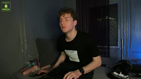 Snapshot of firevein chatting on 10.18.25 Sexy Tony online show from 10.18.25